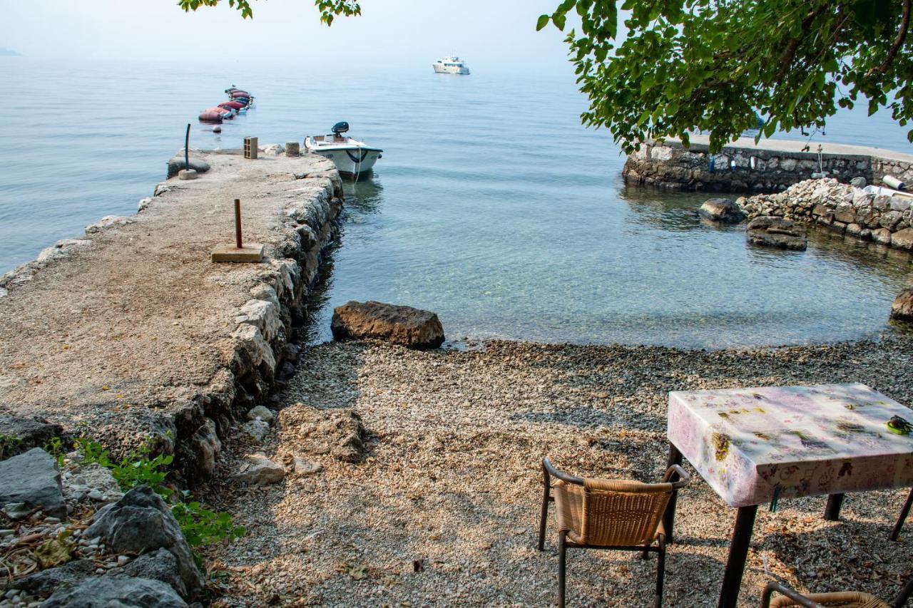 Apartmani Peko Kotor Buitenkant foto