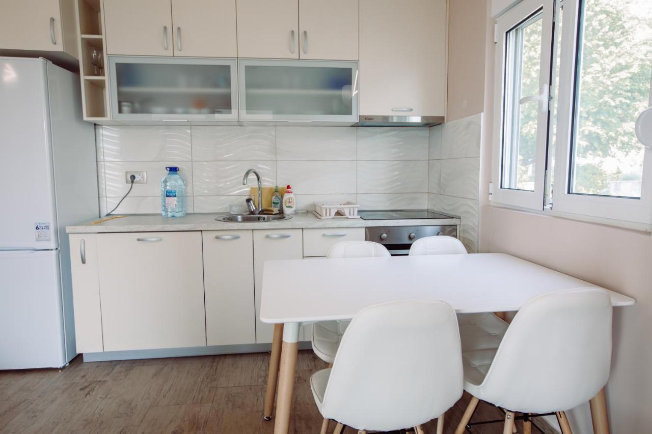 Apartmani Peko Kotor Buitenkant foto