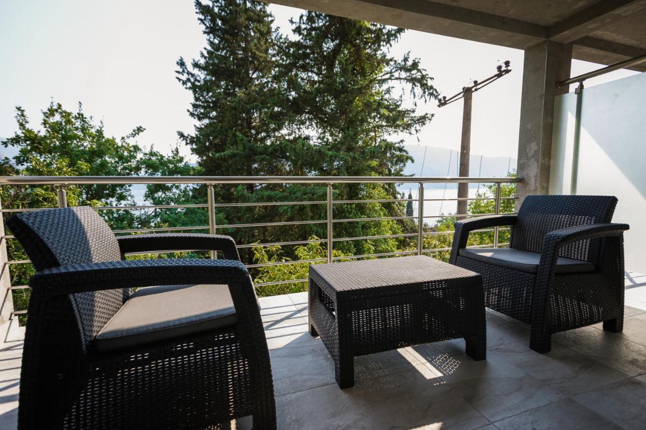 Apartmani Peko Kotor Buitenkant foto